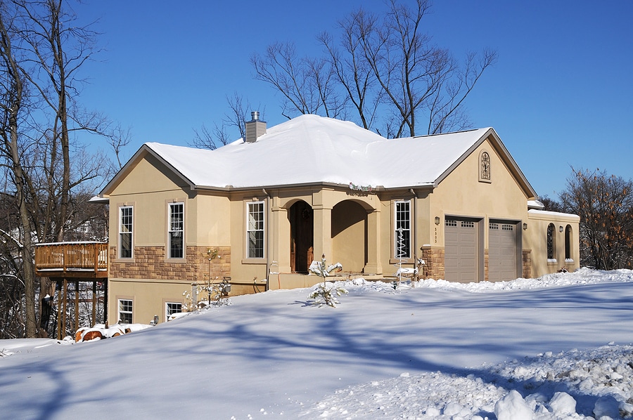 4 Hidden Dangers of Freezing Temperatures on Stucco and EIFS